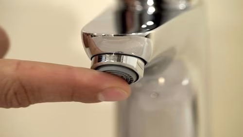 Hansgrohe ééngreeps wastafelmengkraan FOCUS 70 nominale breedte 15 met 1 1/4 inch Baduitloop chroom