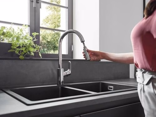 Detailbild 3984748 Hansgrohe ééngreeps keukenmengkraan 240 FOCUS DN 15, met uittrekbare vuistdouche chroom