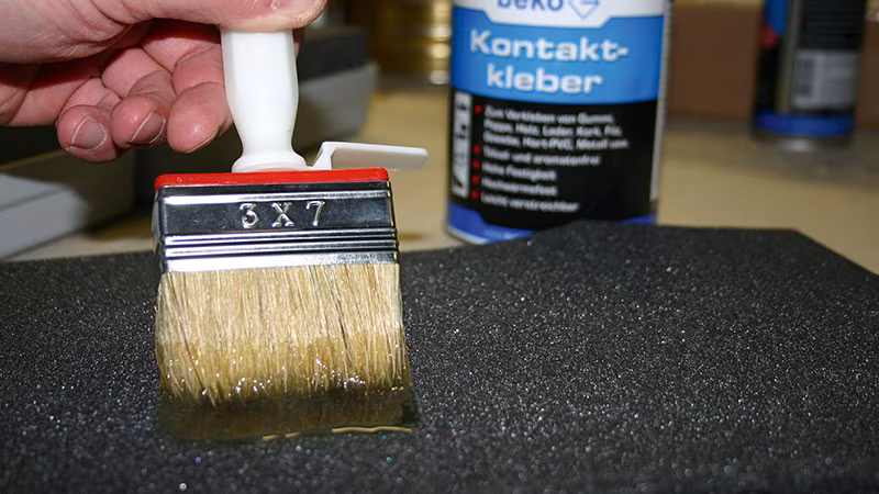 beko contactlijm 650 g Pinsel, Gerät, Werkzeug, Baby, Person