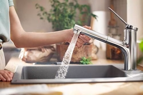 Hansgrohe ééngreeps wastafelmengkraan Zesis M33 150, uittrekbare vuistdouche, 2 straals chroom