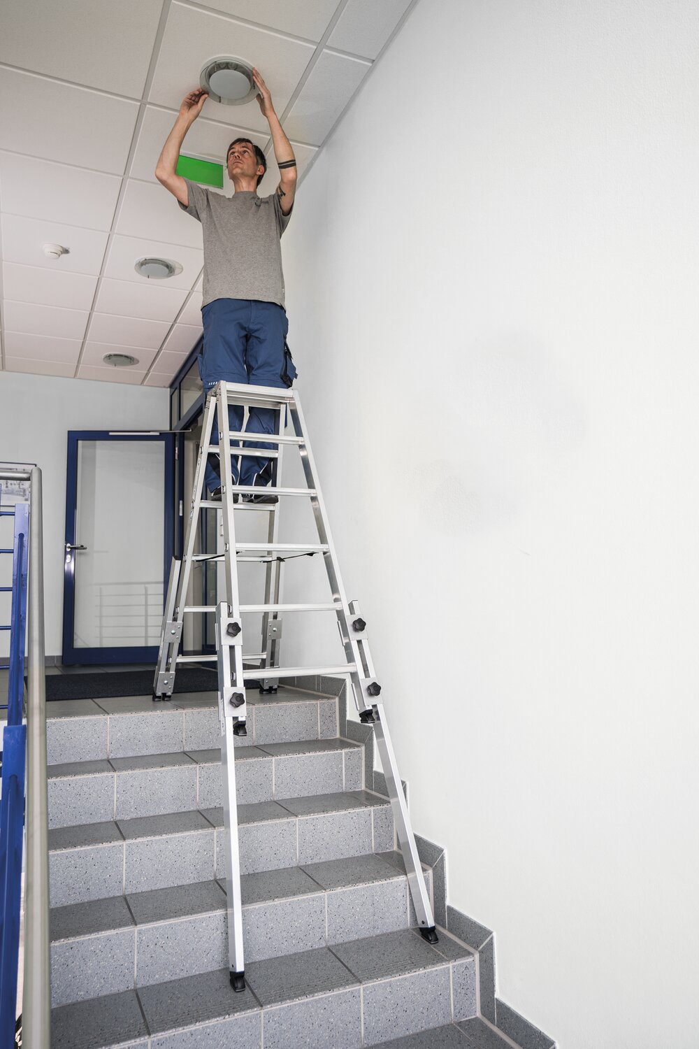 Milieubild 3819642 Munk trapladder voor trap 2x5 treden