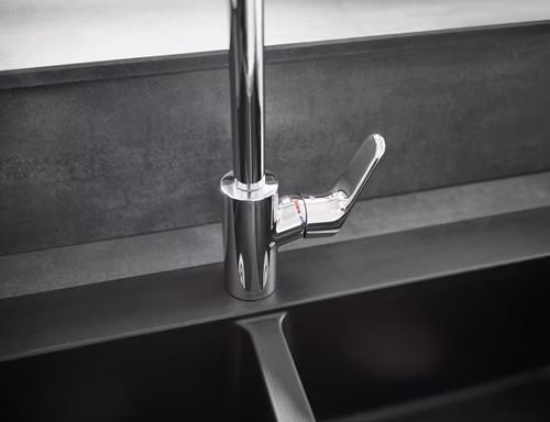 Detailbild 3984739 Hansgrohe ééngreeps keukenmengkraan 240 FOCUS DN 15, met uittrekbare vuistdouche chroom