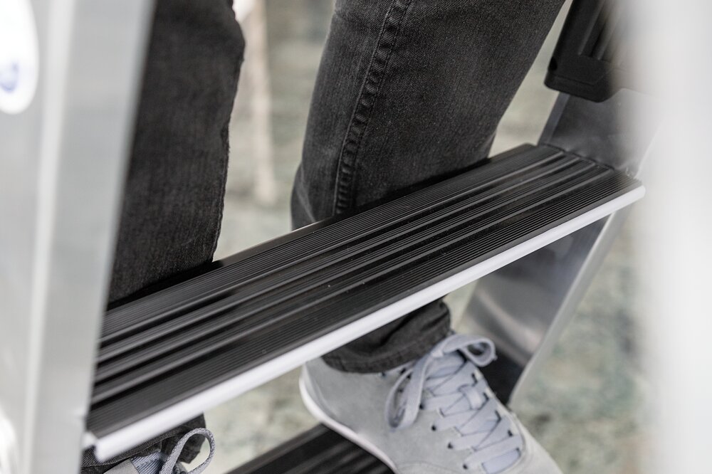 Milieubild 2178815 Munk retrofitset clip-step relax voor trapladder enkelzijdige toegang 4 treden