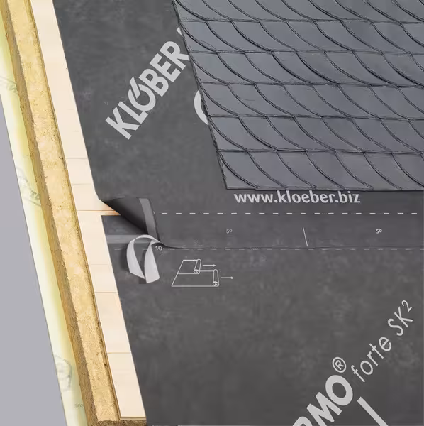 Permo Forte met dubbele zelfklevende strips, breedte 1,50m, lengte 50m uit de categorie ondervloeren & dampschermen met de GTIN 4027822661796 Permo Forte van het merk Klöber uit de categorie ondervloeren en dampschermen