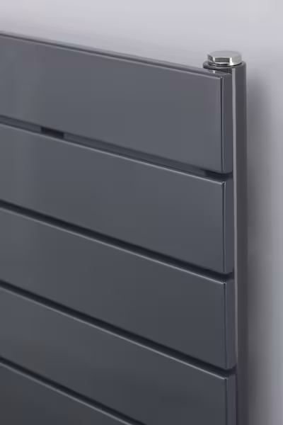 Ruimteverwarmer P1 horizontaal 595 mm x 1000 mm 634 watt antraciet RAL 7016 van het merk Ximax uit de categorie radiatoren