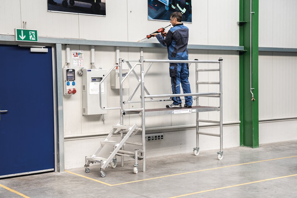 Munk montage platform met trap toegang