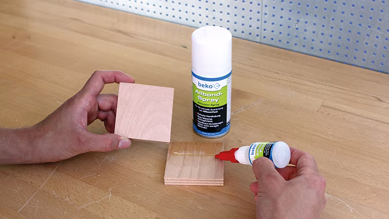 Allbond set: 10 g Allbond vloeistof + 30 ml spray, in blisterverpakking Holz, Sperrholz, Hartholz, Person, Esstisch