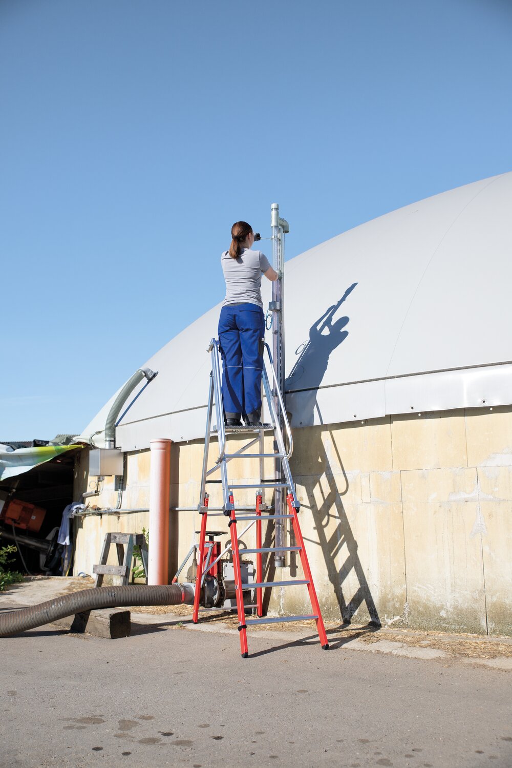 Milieubild 3816631 Munk platform ladder plug-in compact