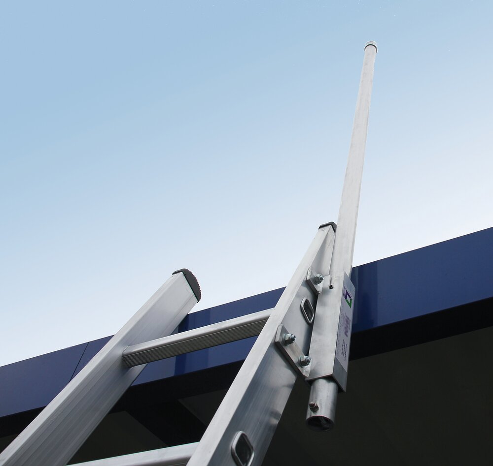 Munk opklapbare ladderboom voor enkele ladders met een ladderboom van 73 mm of meer Aanbouw schuin rechts