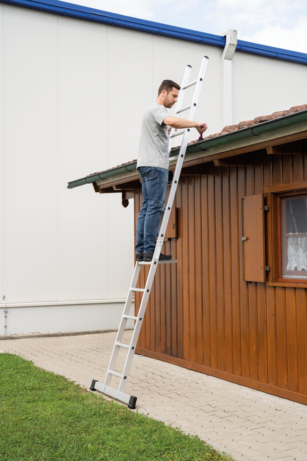Enkele Munk ladder 350 mm breed met standaard spreidstang 12 sporten