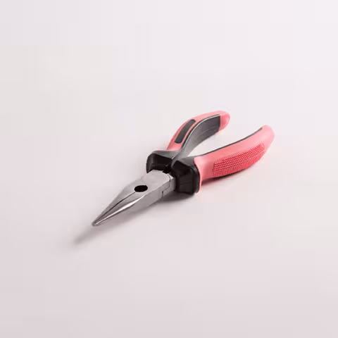 Roze punttang van het merk FigoFix uit het assortiment handgereedschappen